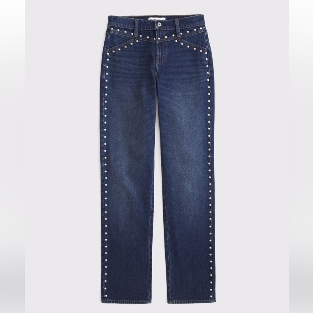 Mid rise straight studded jeans
